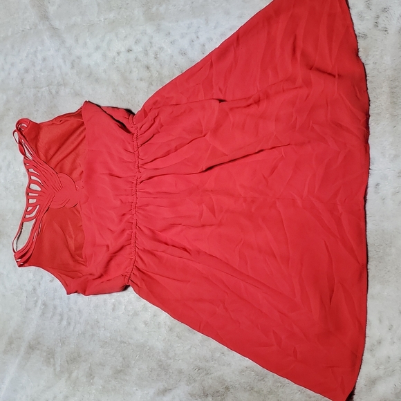 Love Tree Red Pink Back Detailed waist Accentuated Dress Size Small - Picture 5 of 6